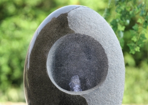 Fuente piedra oval